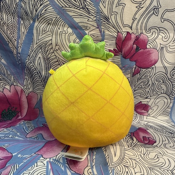 Squishmallows Zyta 5" Pineapple Mystery Bag Pink Flower Fruit Tropical Maui - Picture 2 of 2